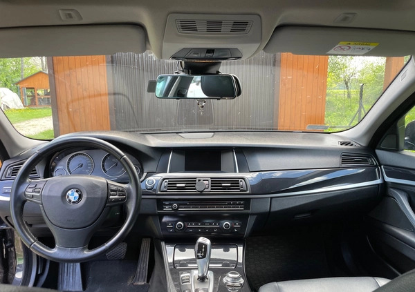 BMW Seria 5 cena 73700 przebieg: 240000, rok produkcji 2015 z Jawor małe 121